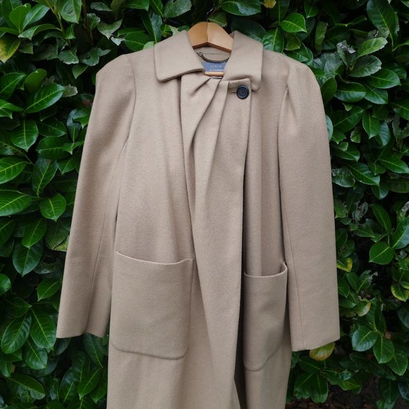 Women’s Jcrew wool cashmere coat - Picture 2 of 5